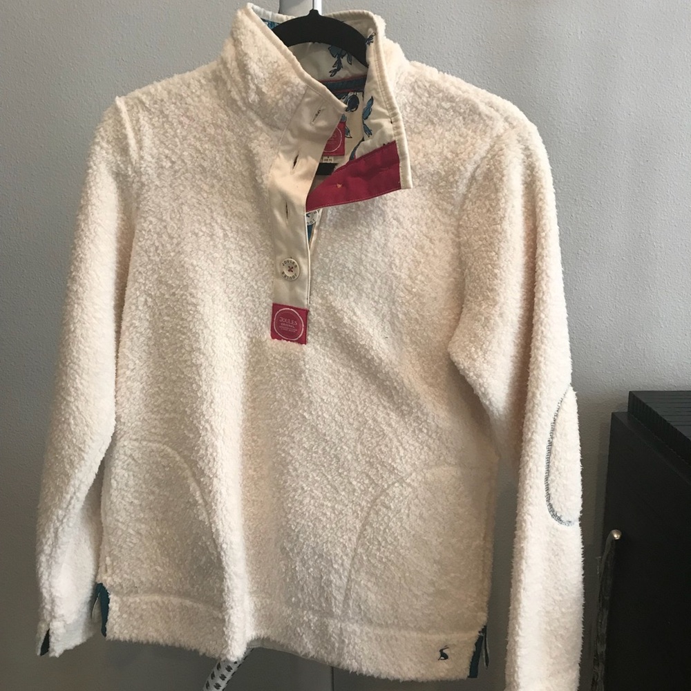 Women’s fleece pullover